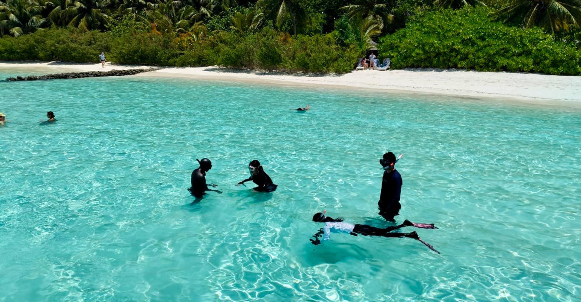 Learning to Snorkel with Confidence at Embudu Village